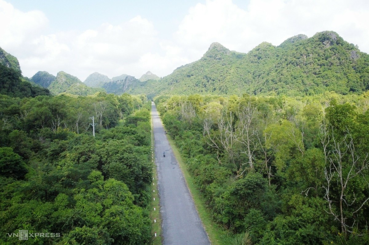 Lan Ha Bay Photo 2