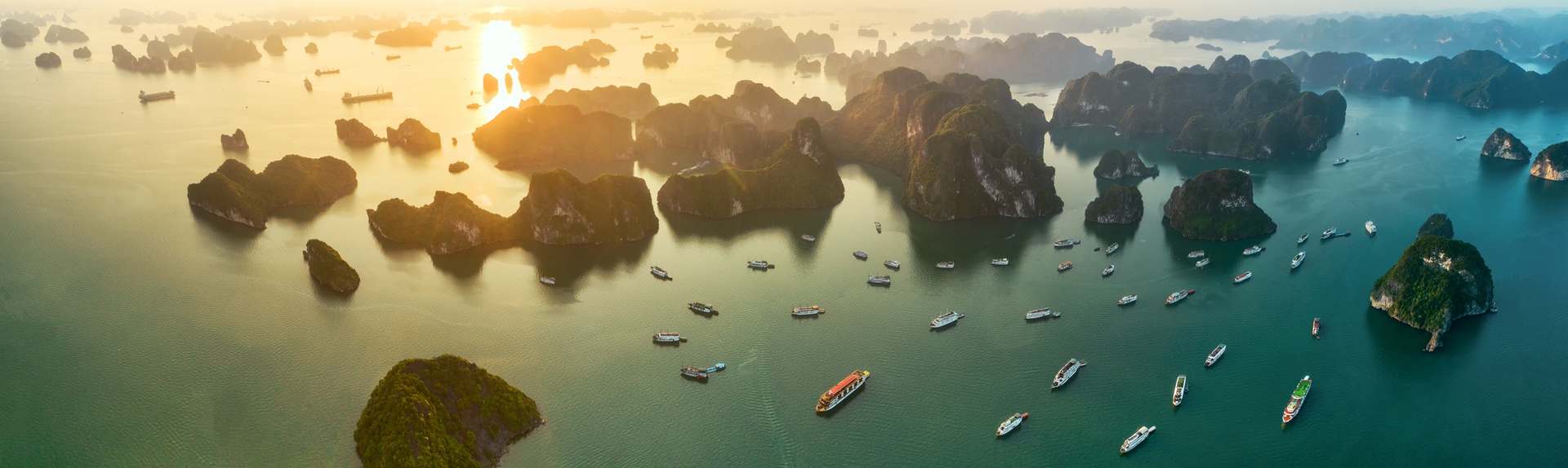 Tailor-made cruise holidays in Halong Bay