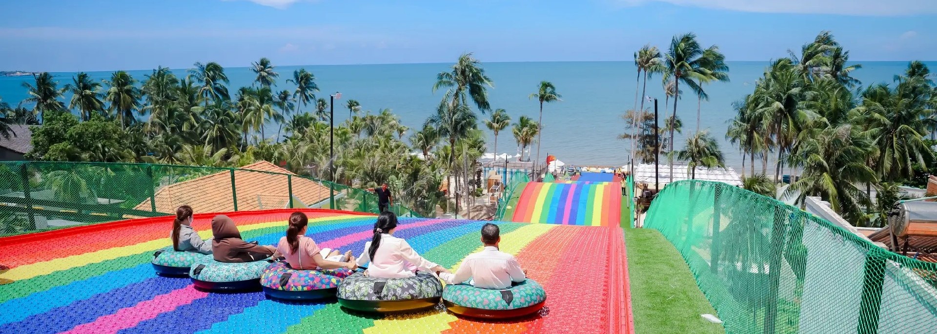 Southern Vietnam Discovery: Tay Ninh, Mekong Delta & Mui Ne Tour 7 Days