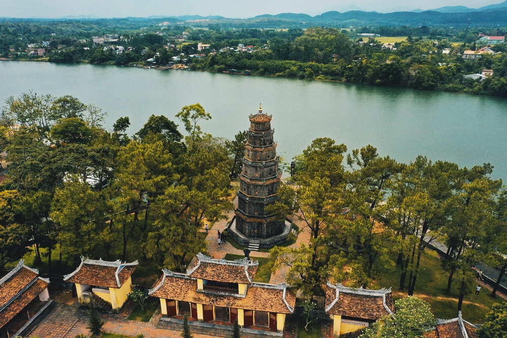 Hue City Tour – Tracing Royal Footsteps Photo 2