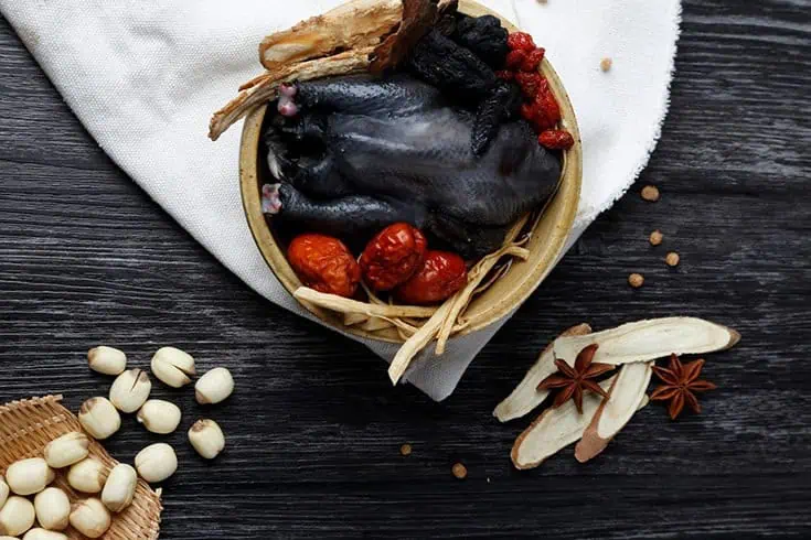 Ga Den (Black Chicken)