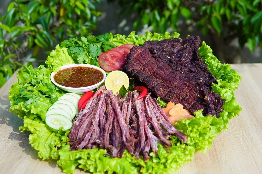 Thịt Trâu Gác Bếp (Smoked buffalo jerky)
