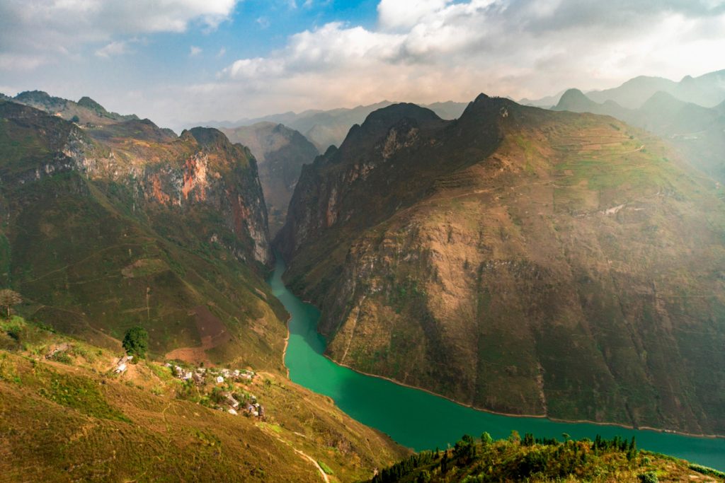 Epic Northeast Vietnam Tour 7 Days