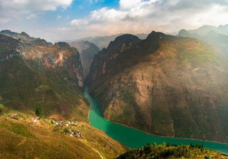 Epic Northeast Vietnam Tour 7 Days