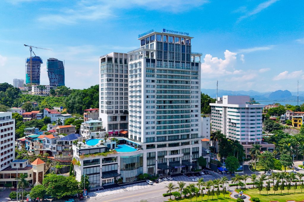 Wyndham Legend Ha Long Hotel